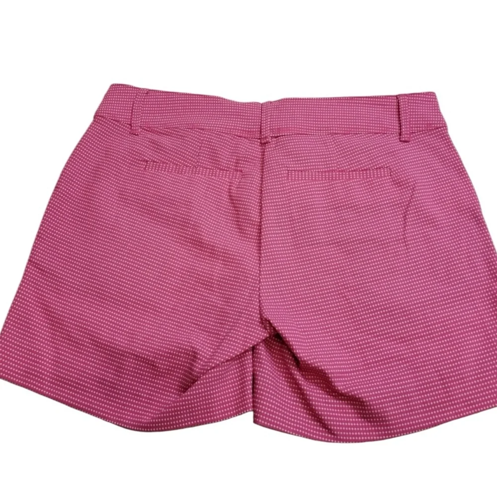 ISAAC MIZRAHI Polka Dot Patterned Shorts in Hot Pink Size 4 -- SUMMER STAPLE!!! - Picture 4 of 7